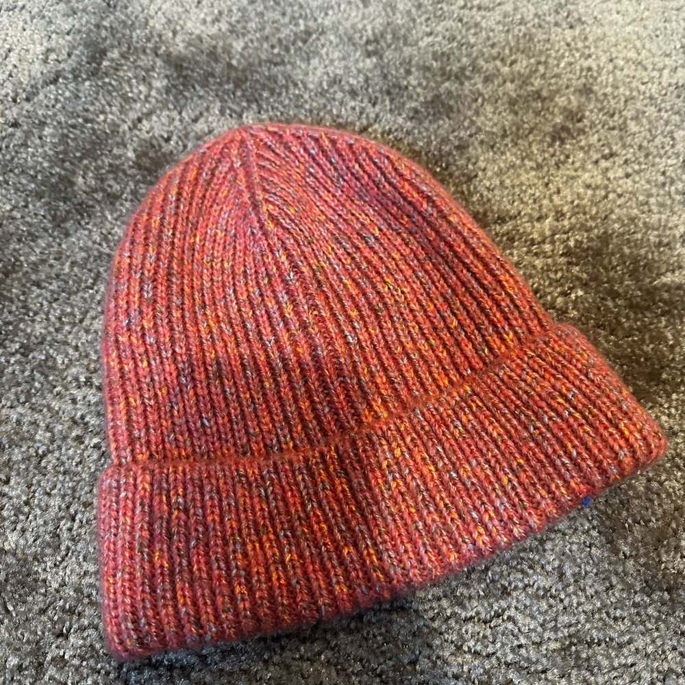 Girls beanie size 10-14